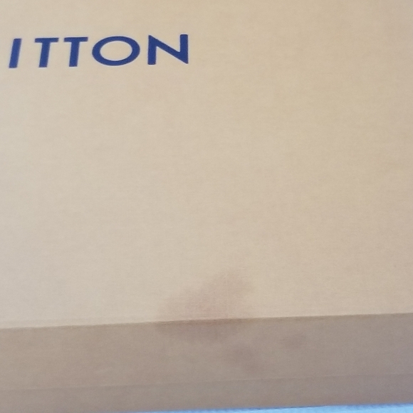 Louis Vuitton Box - Picture 8 of 10